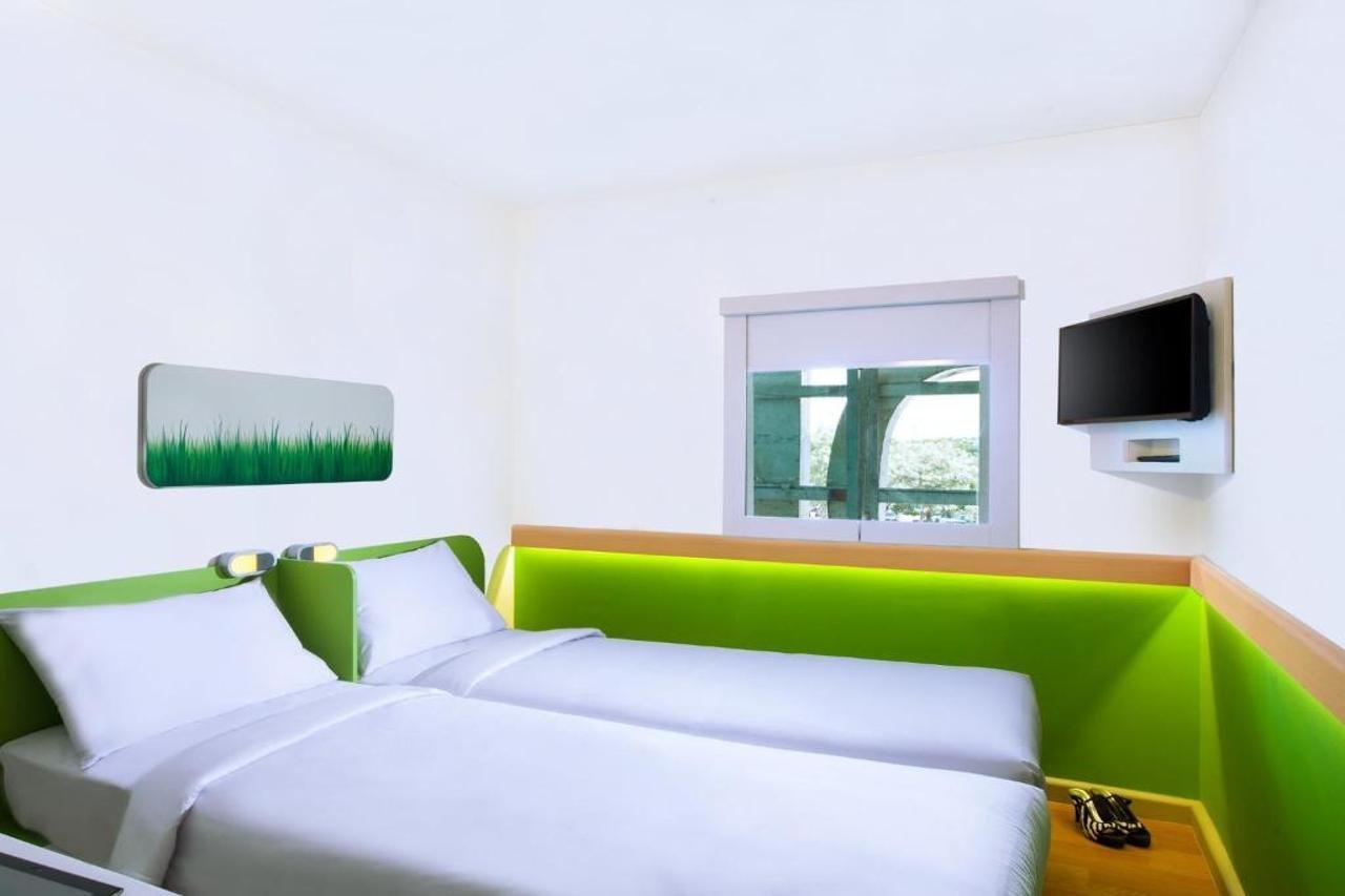 Cordia Hotel Makassar Airport Mandai Kültér fotó