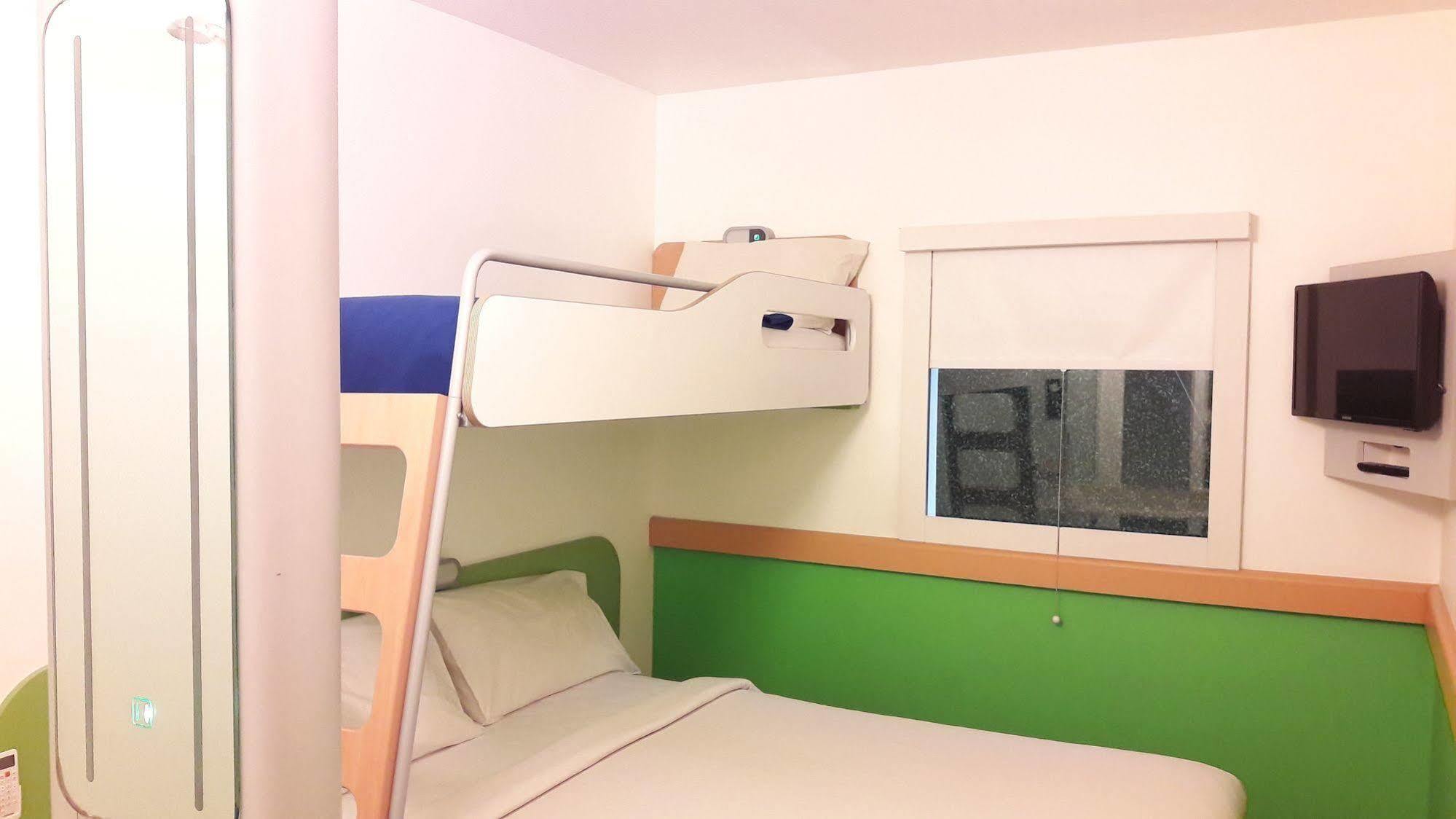 Cordia Hotel Makassar Airport Mandai Kültér fotó