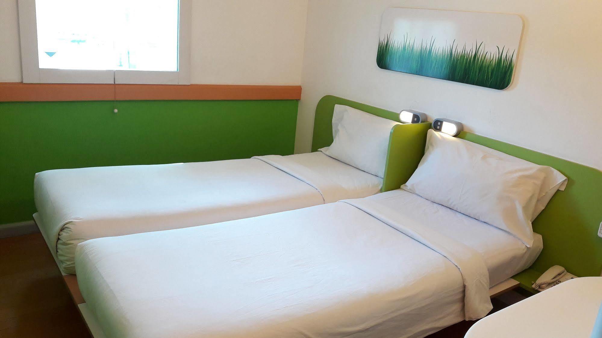 Cordia Hotel Makassar Airport Mandai Kültér fotó