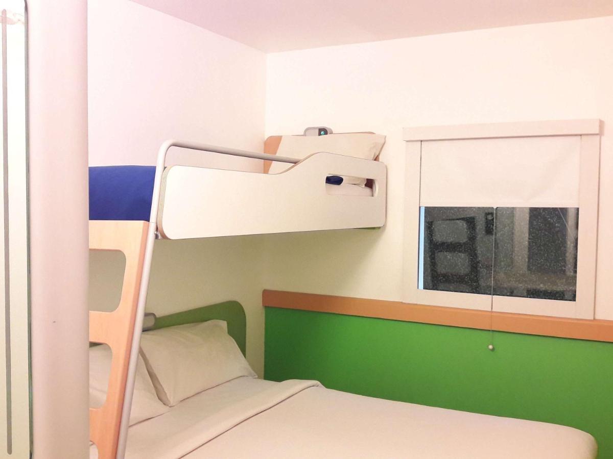 Cordia Hotel Makassar Airport Mandai Kültér fotó